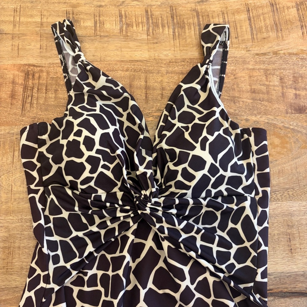 Miraclesuit One Piece Swimsuit 14 Safari Giraffe Print Slimming Full Coverage - Picture 2 of 11